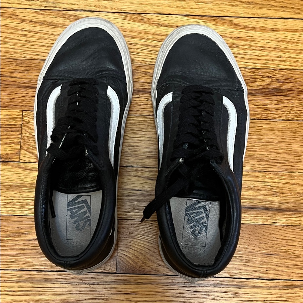 Vans Old Skool Black Sneakers - Picture 3 of 7